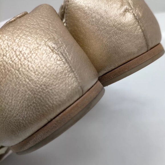 HERMES SANDALS WOMEN GOLD LEATHER (CALF) - Picture 8 of 9